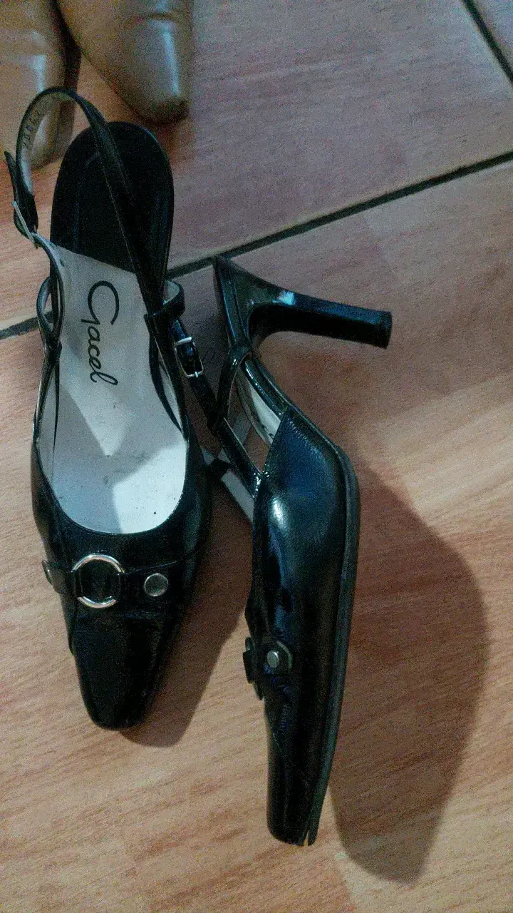 Zapatos de tacón negro con hebillas Gace t35l - 2