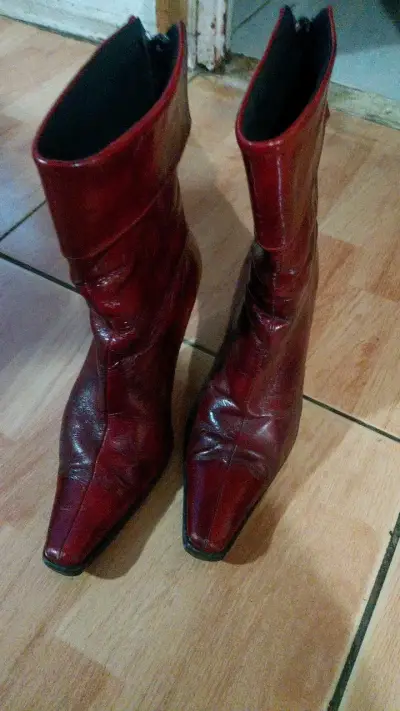 Botas de cuero rojas para mujer - miniatura 1