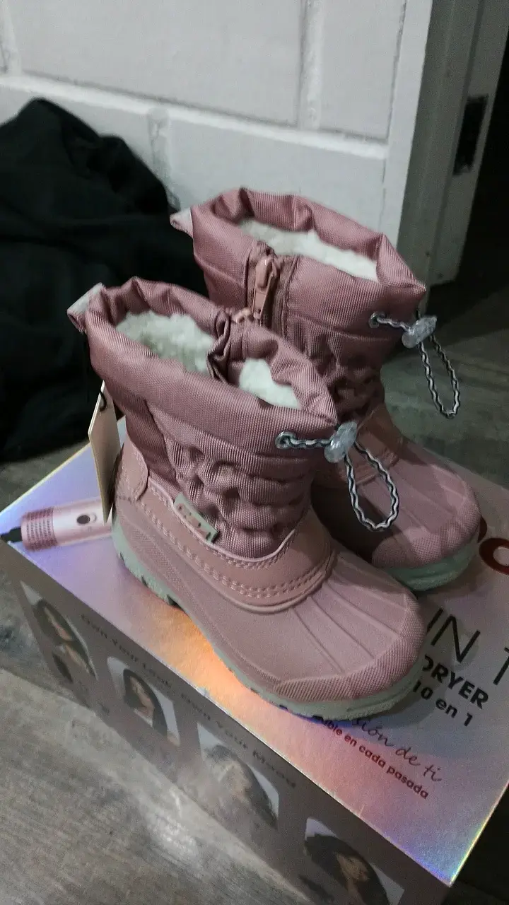 Botas de invierno para niña color rosa - 2