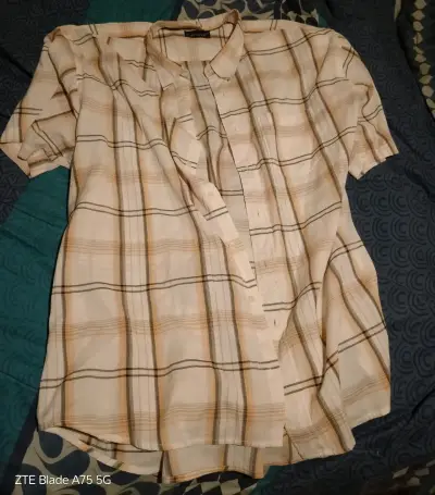 Camisa blanca de vestir para hombre (10.000 c/u) - miniatura 4