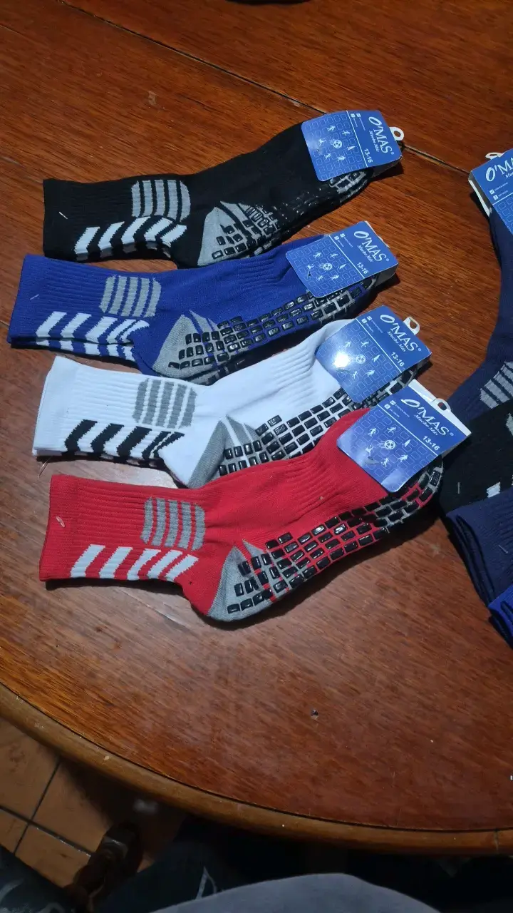 Calcetines deportivos antideslizantes Omas - 2