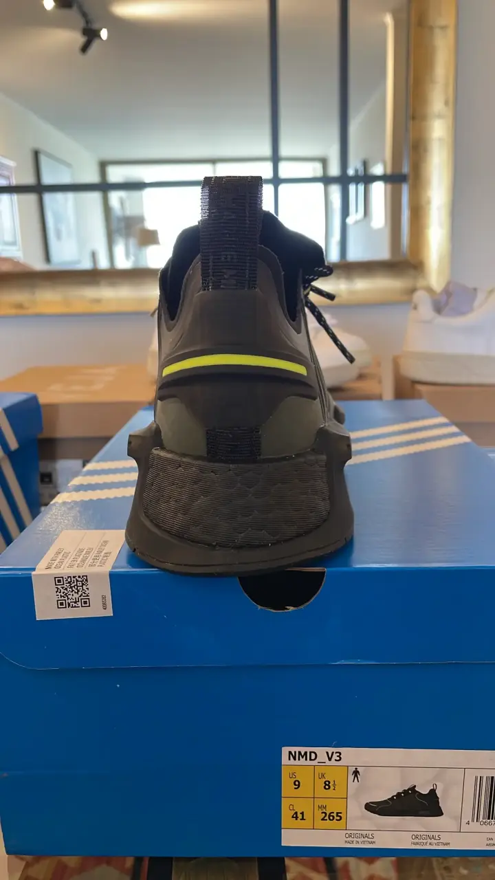 Zapatillas Adidas NMD V3 Verde Oliva - 4