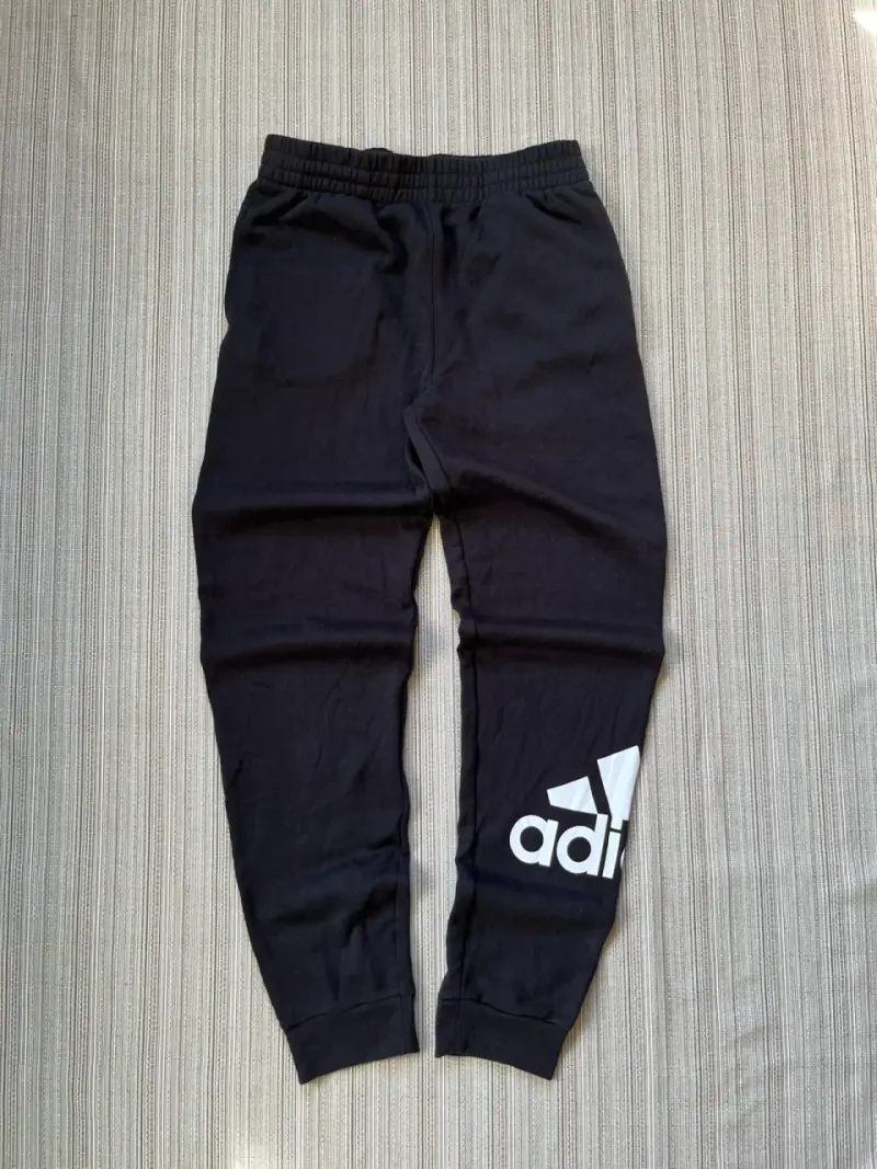 Pantalones deportivos negros Adidas - 1