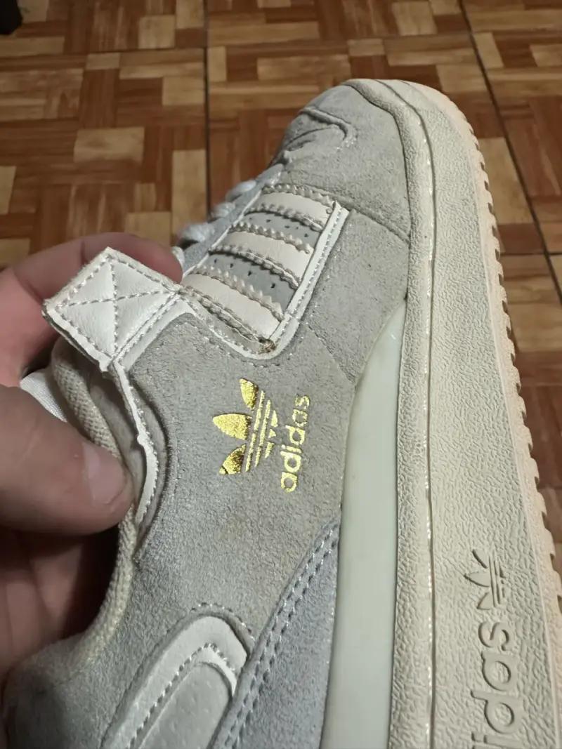 Zapatillas deportivas Adidas blancas clásicas - 2