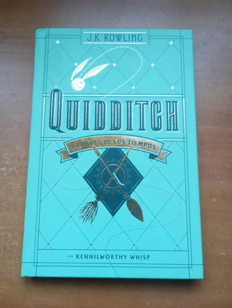 Libro Quidditch a Través de los Tiempos J.K. R. - 1