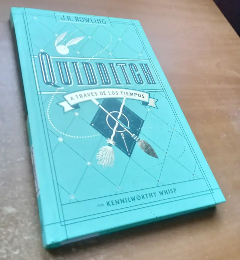 Libro Quidditch a Través de los Tiempos J.K. R. - 2
