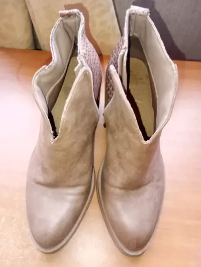 Botines marrón con tacón alto - miniatura 2