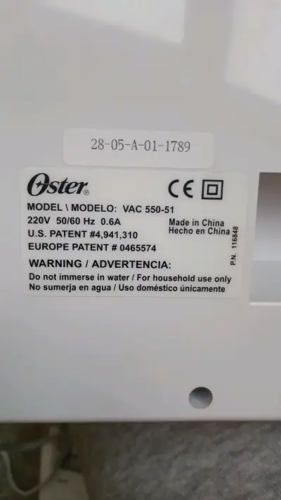 Selladora al vacío Oster FoodSaver con accesorios - miniatura 2