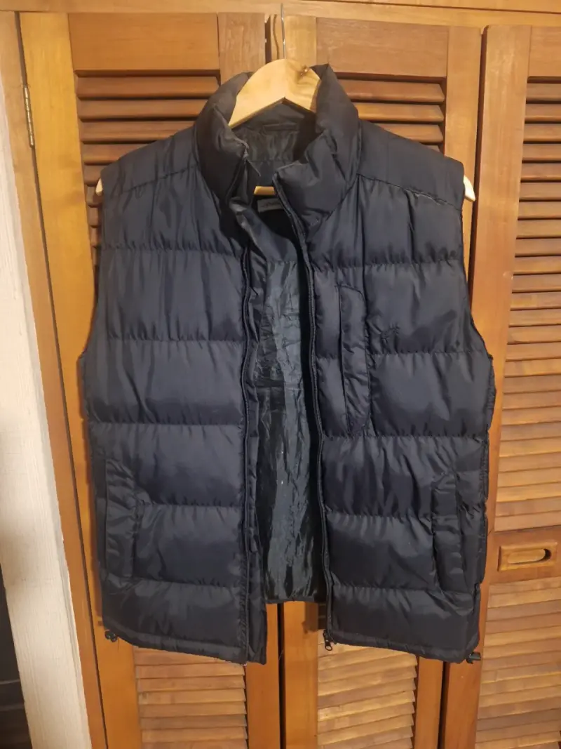 Parka sin mangas básica negra para mujer - 1