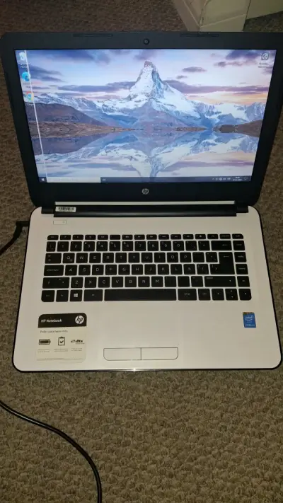 Notebook HP Intel Core i3 - miniatura 1