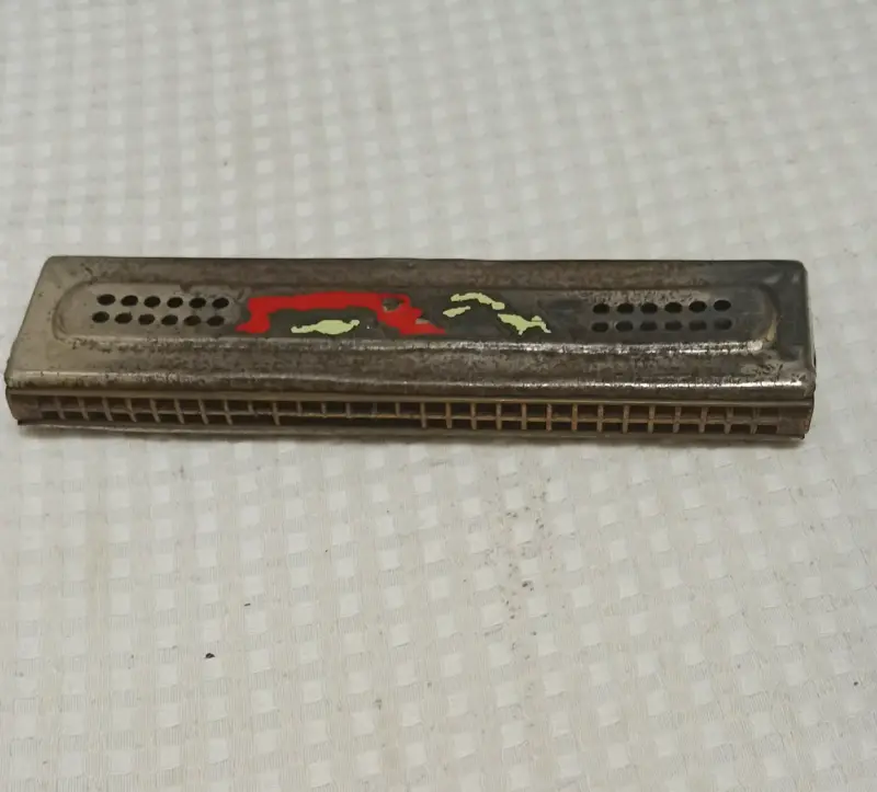 Armónica vintage con estuche original M hohner - 4