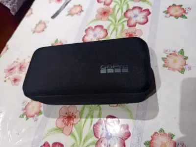 Cámara de acción GoPro Hero 9 con soporte - miniatura 3