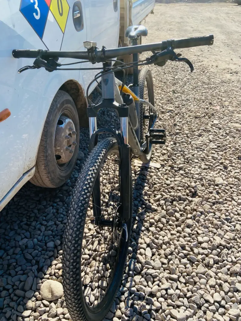 Bicicleta de montaña Trek con cuadro de aluminio - 5