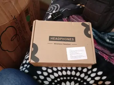 Auriculares inalámbricos - miniatura 2