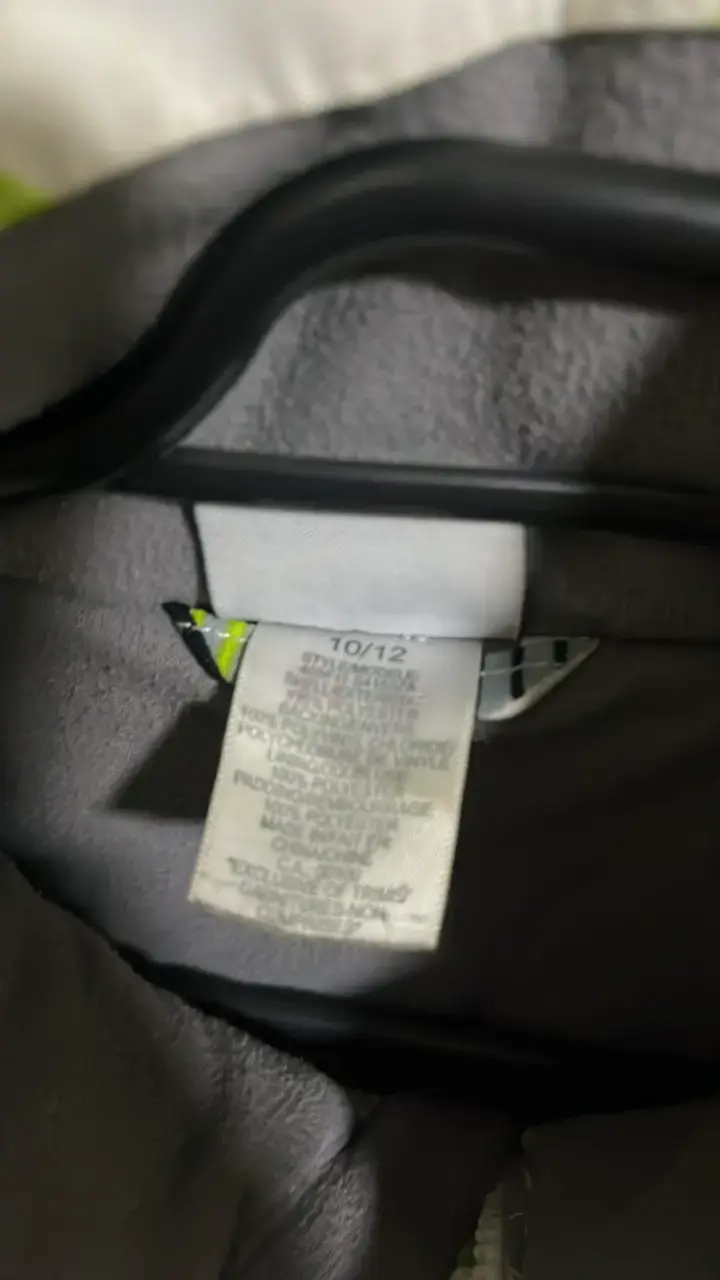 Chaqueta de invierno con diseño geométrico - 2