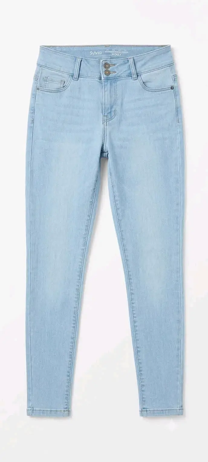Jeans ajustados de mezclilla azul claro