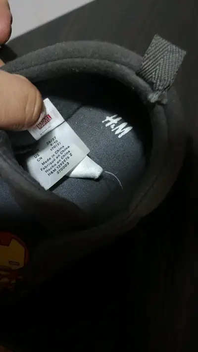 Pantuflas de niños con diseño de superhéroes - miniatura 3