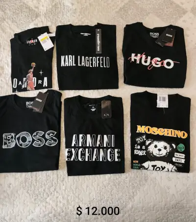 Pack de poleras de marca variadas en negro - miniatura 1