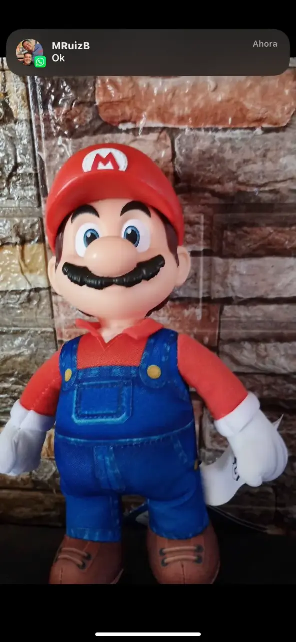 Peluche de Mario Bros con Overol Azul - 1