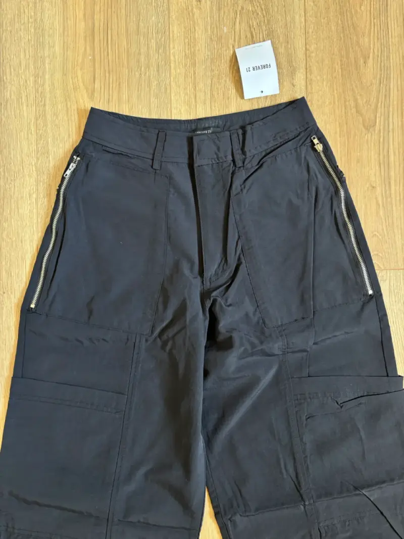 Pantalones cargo negros Forever 21 - 3