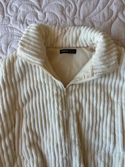 Chaqueta felpa beige con cierre S - miniatura 3