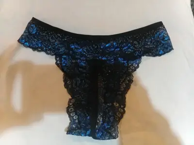 Lenceria erotica encaje negro y azul elegante - miniatura 2