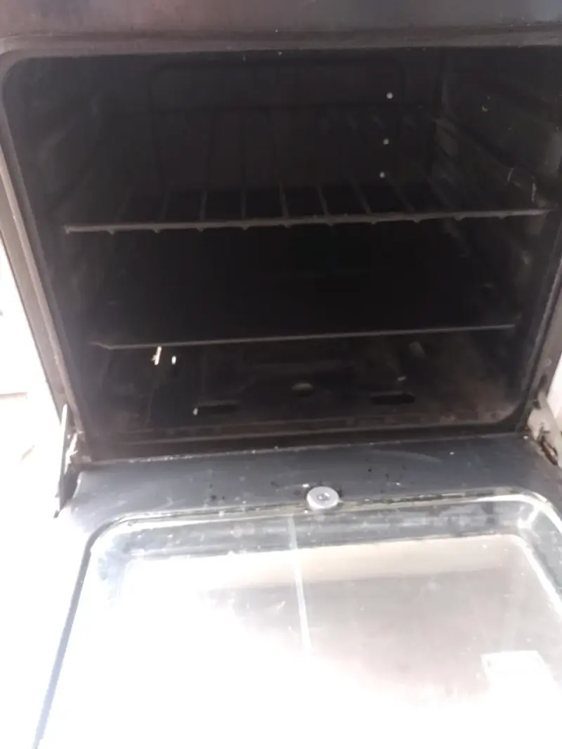 Horno empotrable eléctrico negro en buen estado - 3