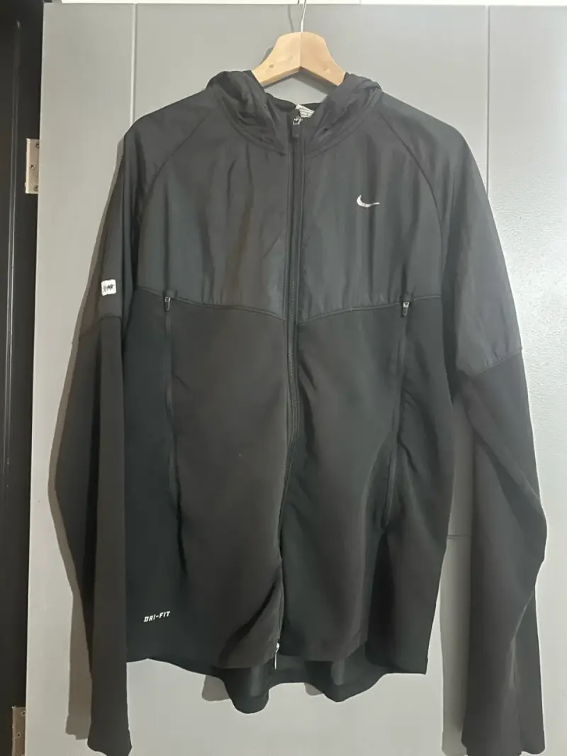 Chaqueta Nike Dri-Fit Running Negra Talla L - 3