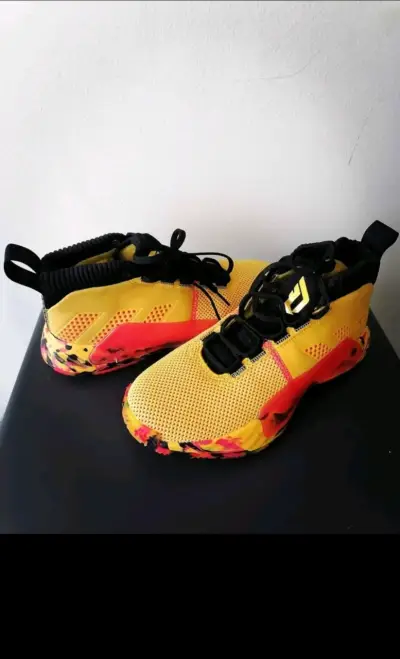 Zapatillas deportivas Adidas - miniatura 1