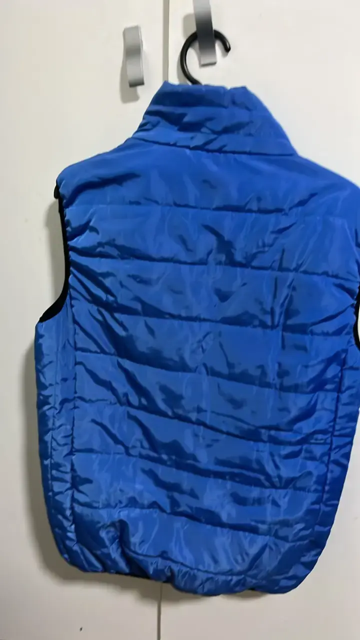 Chaleco acolchado azul sin mangas para hombre - 2