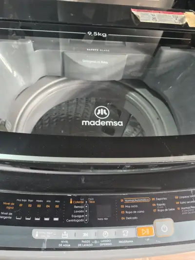 Lavadora Mademsa 9.5kg en buen estado - miniatura 1