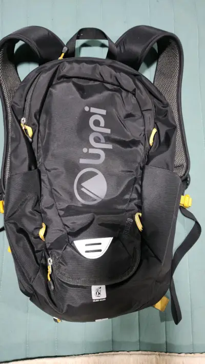Mochila Lippi Intense 20L Negra para Aventura - miniatura 5