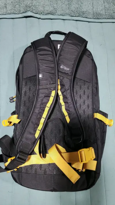Mochila Lippi Intense 20L Negra para Aventura - miniatura 6