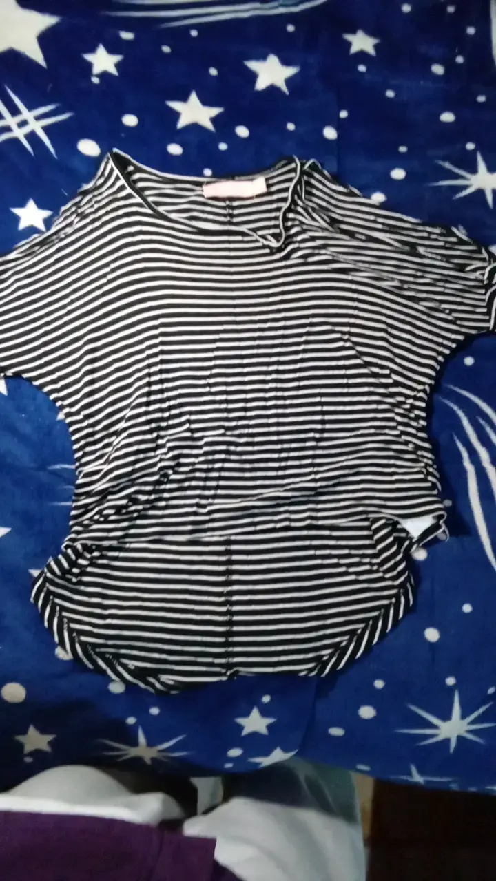 Polera rayada blanco y negro para mujer - 1