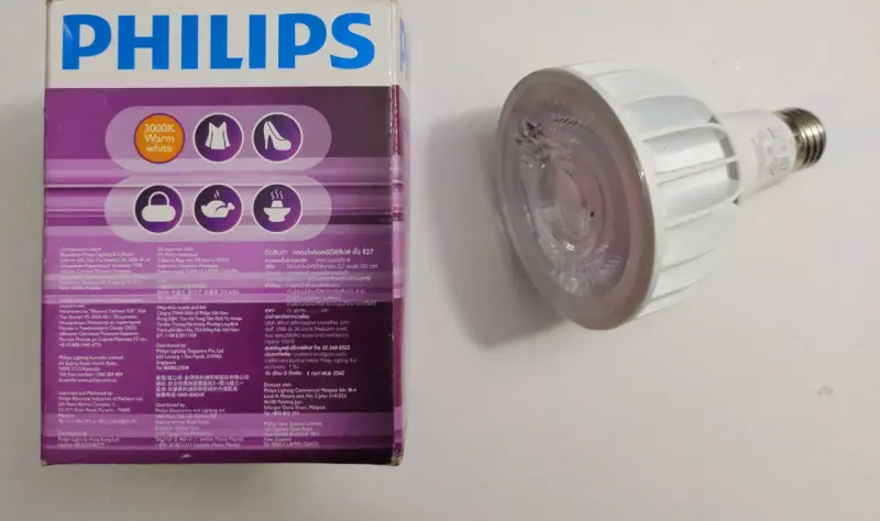 FOCO LED Philips PAR30 40W 3000K 4500lm - 5