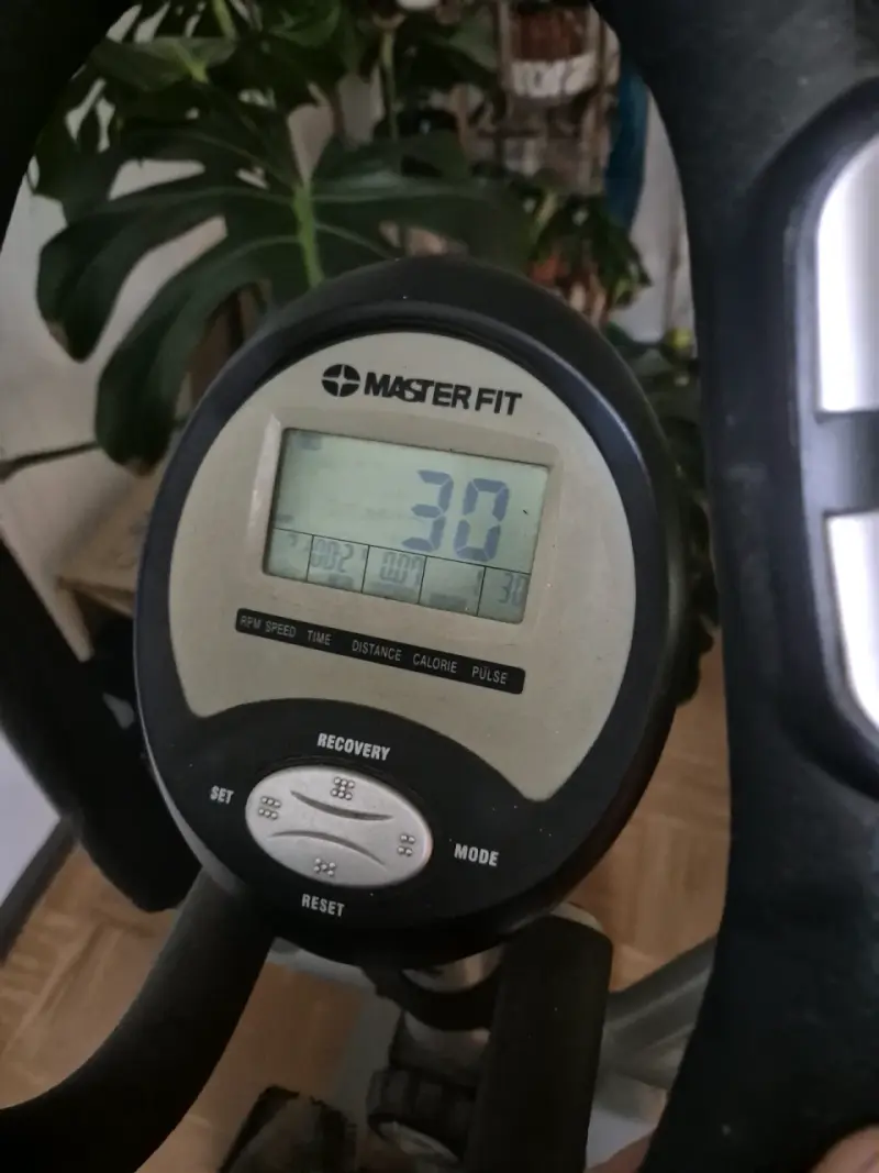 Máquina elíptica para ejercicio en casa - 3