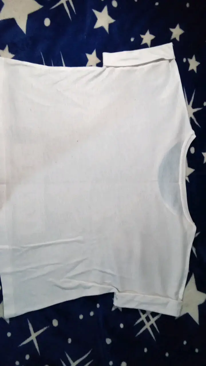 Polera estampada con diseño de perro - 2