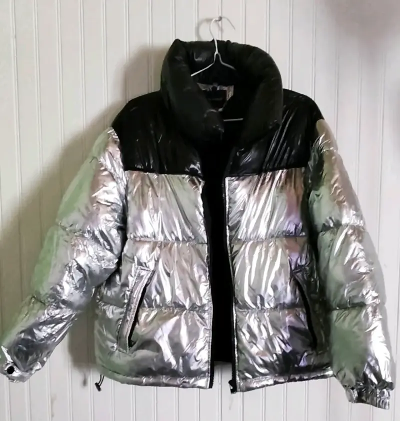 Chaqueta acolchada metálica para invierno
