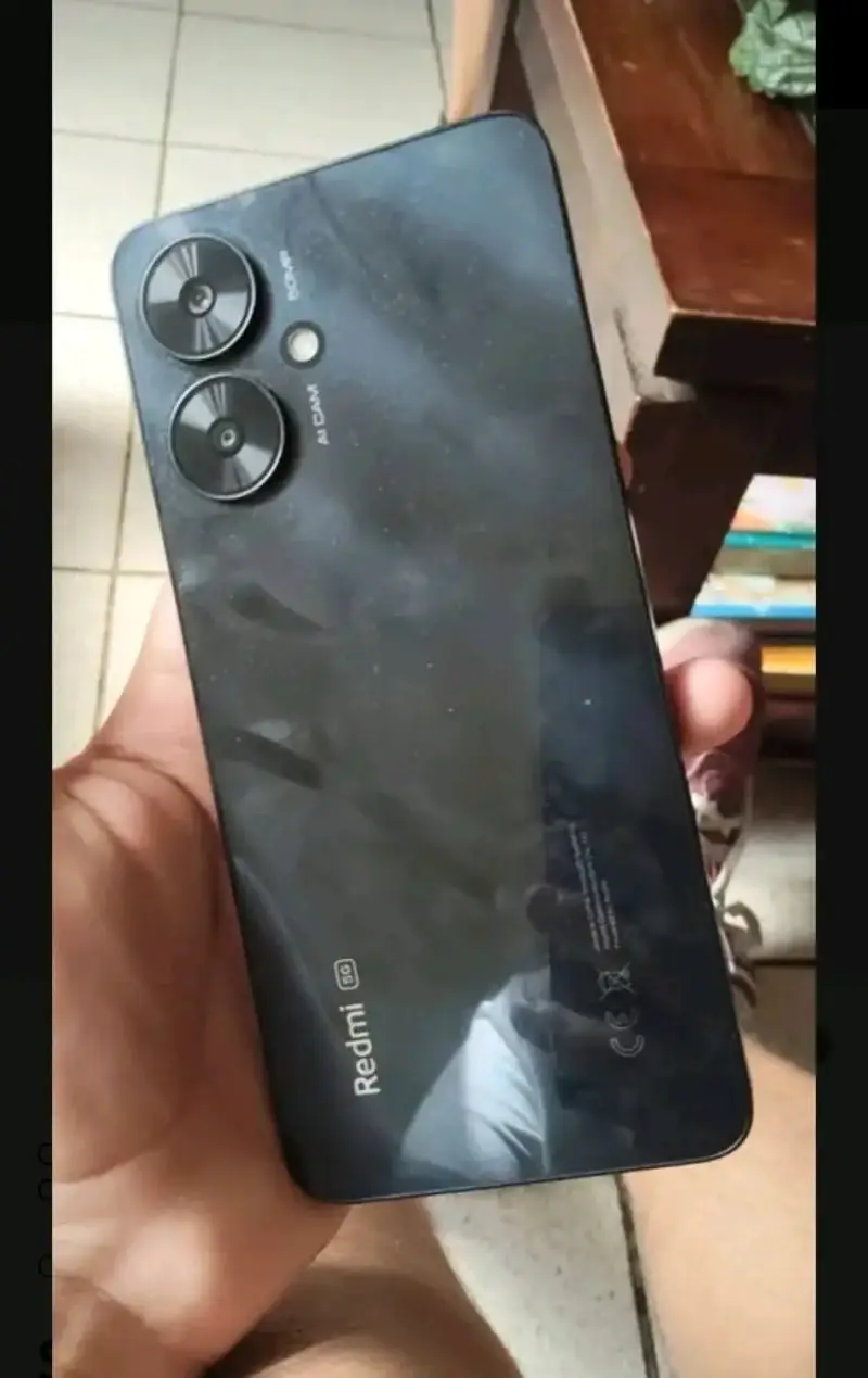Smartphone Redmi 5G con cámara dual - 1