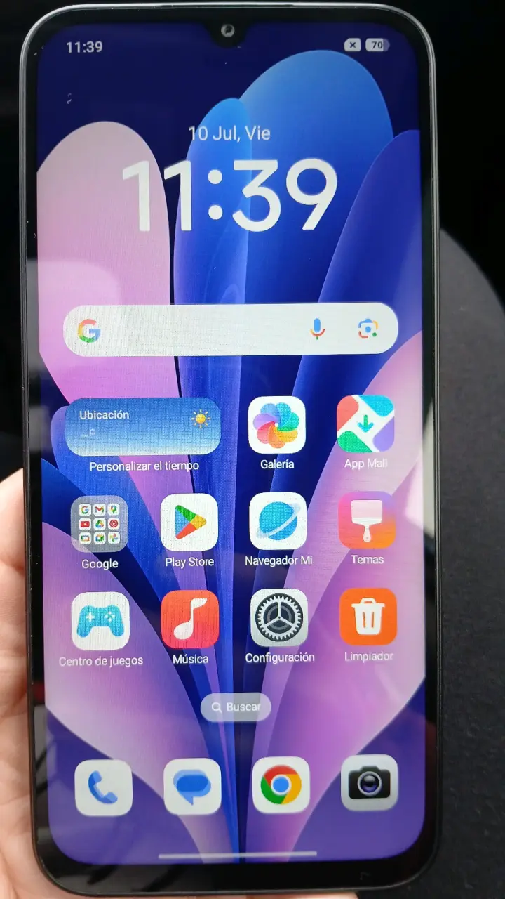 Smartphone Android con pantalla grande y cámara de alta resolución - 2