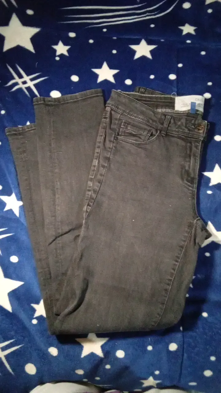 Jeans negros ajustados para mujer - 2