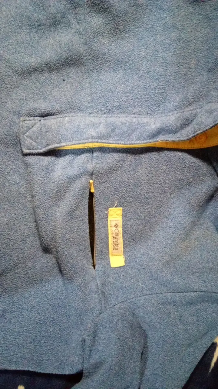 Polerón azul con detalles amarillos para hombre - 2