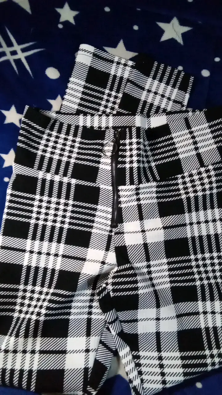 Pantalones a cuadros blanco y negro - 2