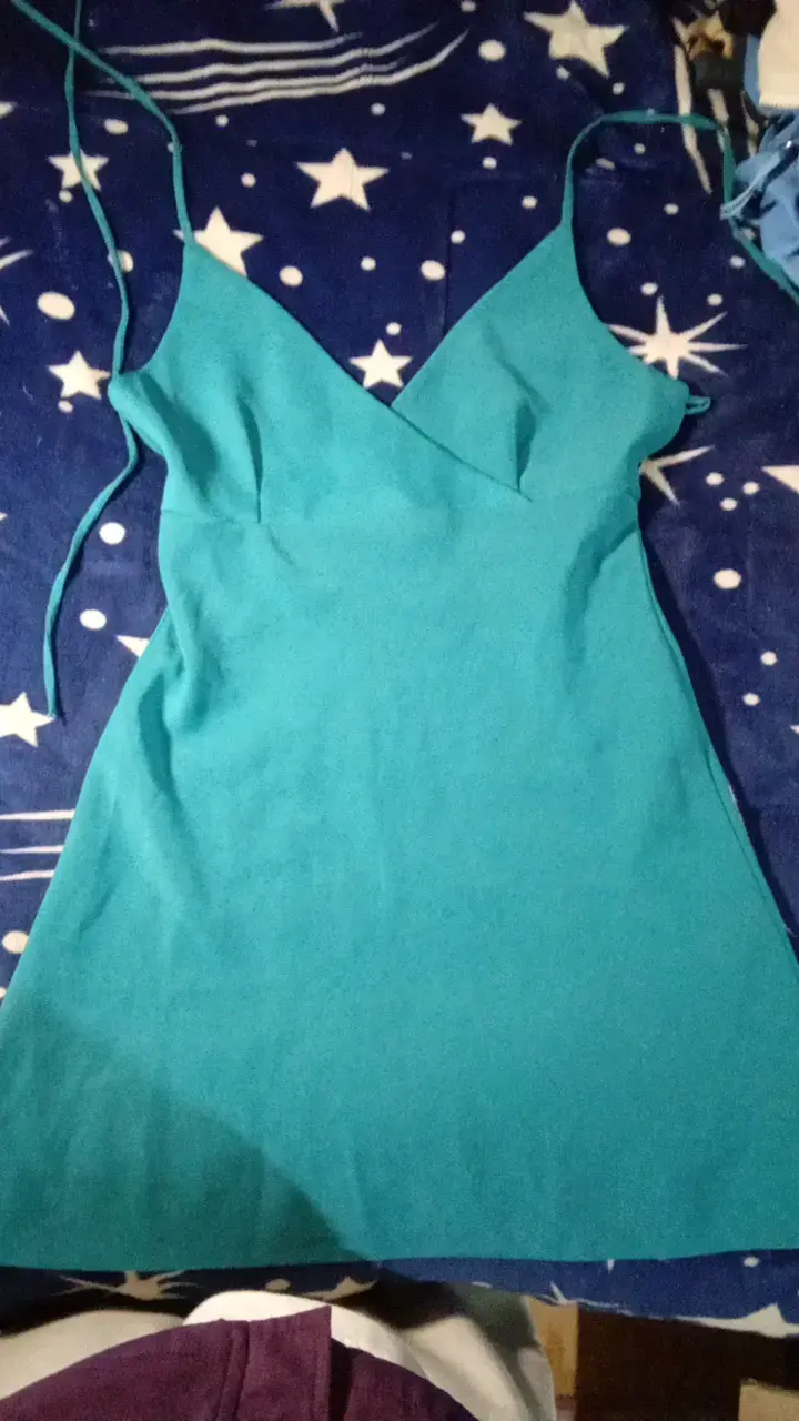Vestido corto azul turquesa con tirantes - 1