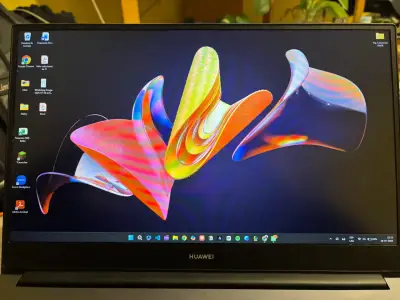 Laptop Huawei MateBook D14 en buen estado - miniatura 4