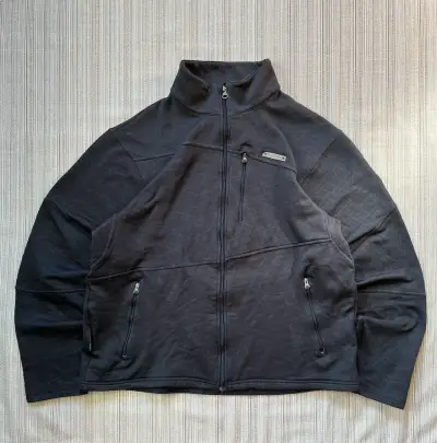 Chaqueta Under Armour Negra - miniatura 1