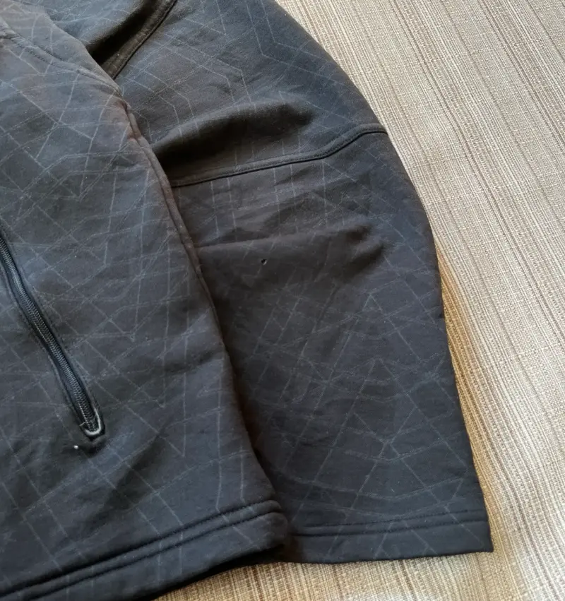 Chaqueta Under Armour Negra - 4