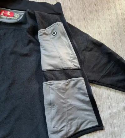 Chaqueta Under Armour Negra - miniatura 6