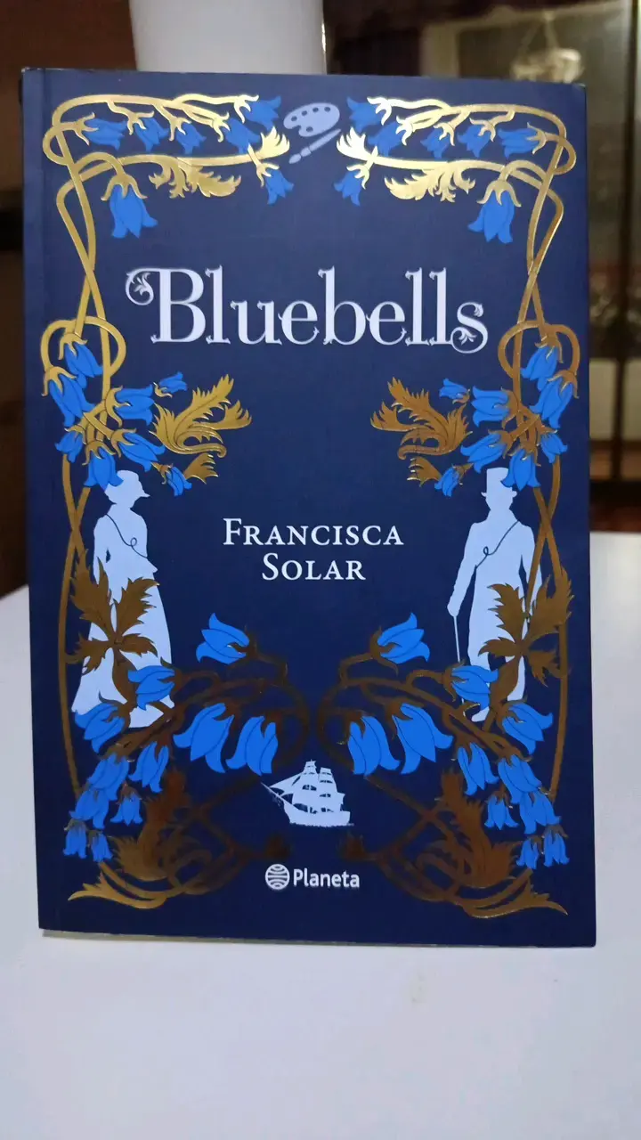 Libro 'Bluebells' de Francisca Solar - 1