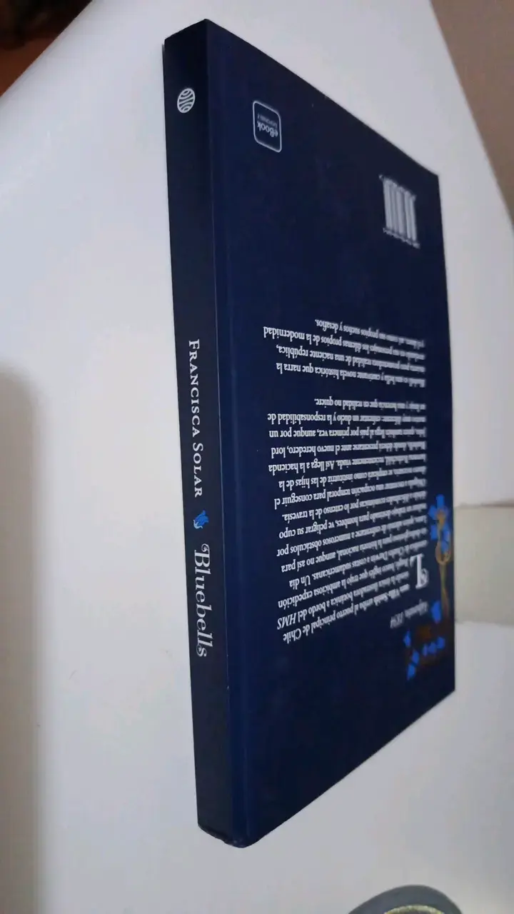 Libro 'Bluebells' de Francisca Solar - 2